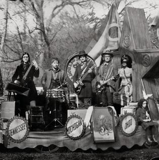 Consolers of the Lonely - The Raconteurs